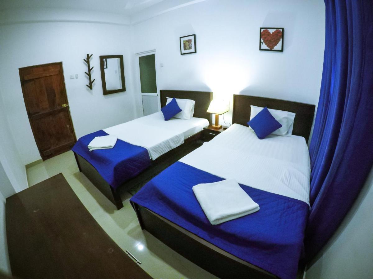 Mirissa Blue Whale Holiday Hotel Екстер'єр фото