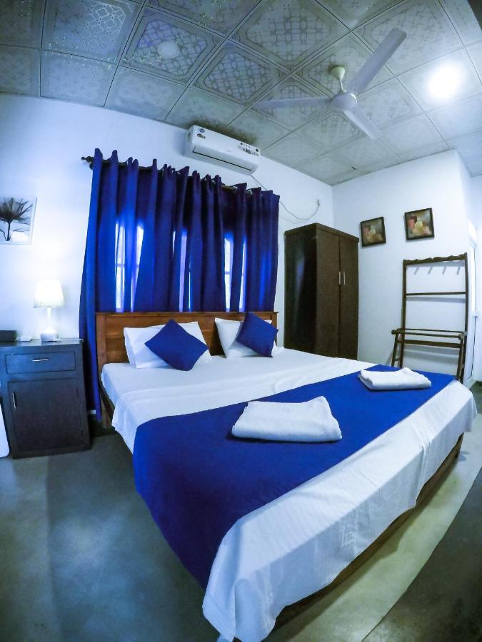 Mirissa Blue Whale Holiday Hotel Екстер'єр фото