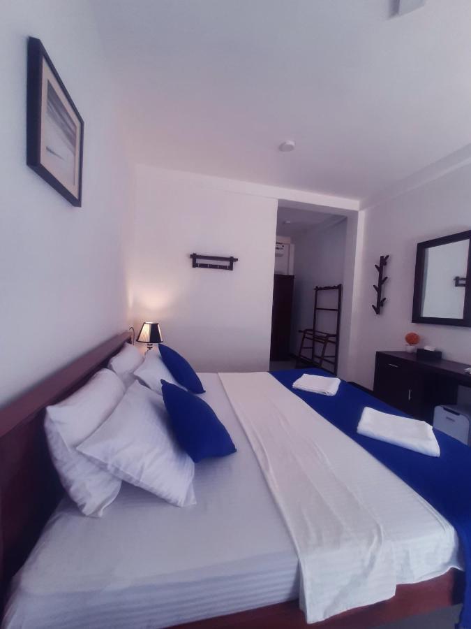 Mirissa Blue Whale Holiday Hotel Екстер'єр фото